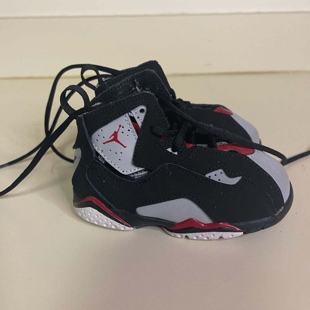 Jordan’s size 6c haven’t been worn